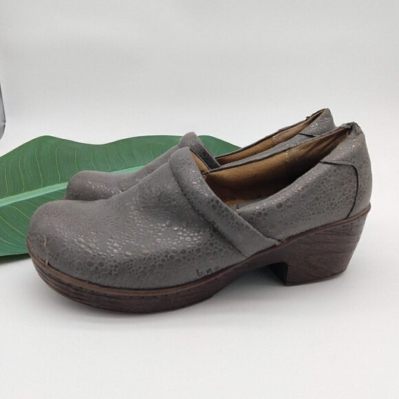 Boc Born Concept Womens Silver Pebbled Slip On Clogs Mules Size 9 Comfort - Picture 6 of 11